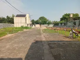 Dijual Townhouse di Serpong, pembayaran bertahap.