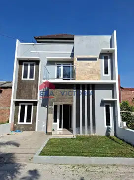 Dijual Rumah Modern minimalis di Perum Bella Mansion Ngasem Kediri