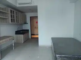 Disewakan Unit Studio Roseville Soho n Suites Furnished