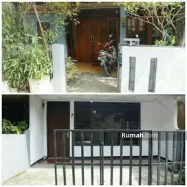 Dijual butuh Rumah /Tanah di Jakarta Selatan