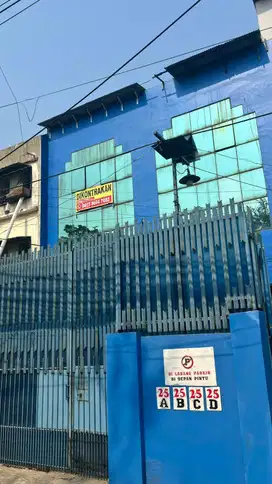 Di sewakan ruko pertahun 120jt nego tipis
