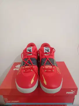 Sepatu Puma Sneakers Cowok Original - Barang Display Masih Baru