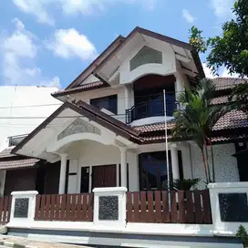 Di Jual Cepat Rumah Luas Strategis Dekat UNDIP Tembalang