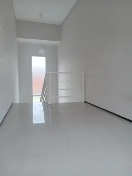 Rumah Baru Minimalis 2 Lantai Siap Huni di Margahayu Raya Metro