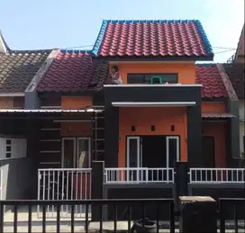 DIKONTRAKKAN RUMAH DEPAN ITN KAMPUS 2 TASIKMADU