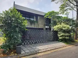 Rumah Minimalis Tropical Furnished Mewah Citraland  Surabaya Barat