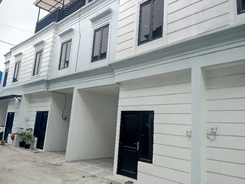 RUMAH  DI JAGAKARSA MURAH  7 MENIT KE STA LEMTENG 10 MENITAN KE TOL
