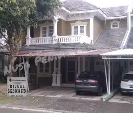 Rumah Bagus Kota Wisata siap Huni