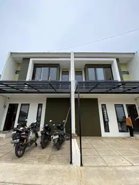 Rumah 2 lantai siap huni dekat kantor Walikota tangsel SHM