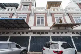 Dijual Rumah Komplek Jalan Rakyat Daerah Krakatau Medan Kondisi Kosong