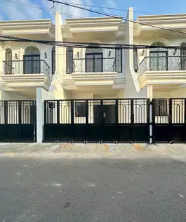 [Akses 2 Mobil] Dijual Rumah Baru American Classic Modern Di Cipinang Dekat Stasiun Kereta Cepat