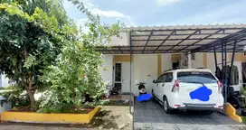 Dijual Rumah Mutiara Gading city 3 Kamar posisi hoek