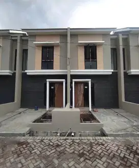 Rumah Baru Surabaya Timur 0 Jalan Raya SHM Wiguna Rungkut - MERR