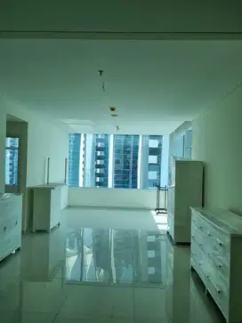 Dijual apartments regatta tower london 2 BR