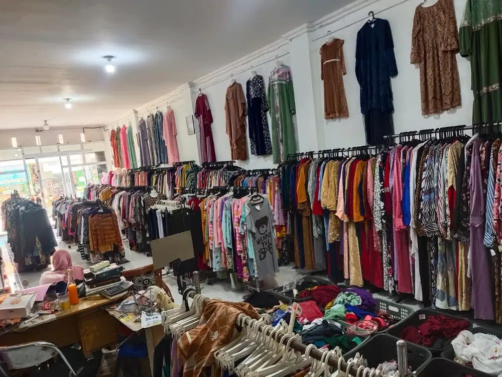 Dijual cepat ruko 2 lantai pingir jalan raya dijatisari