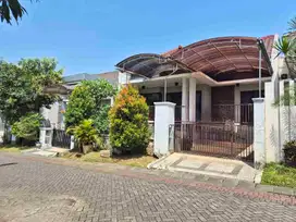 Rumah Murah Lokasi Bagus di perumahan Villa Puncak Tidar Luas 180 m2
