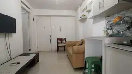 DIJUAL BU 2BR FURNISH LANTAI RENDAH APARTEMEN BASSURA CITY