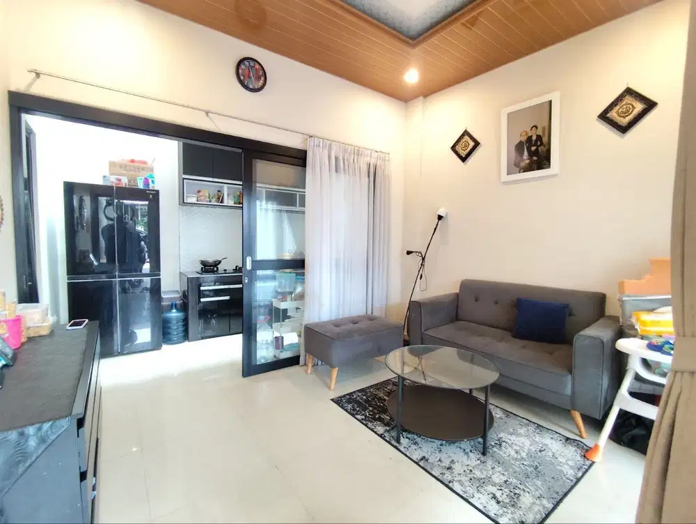 Rumah Cantik SEMI FURNISHED di Cisaranten Kulon Arcamanik ONLY 1,27 M