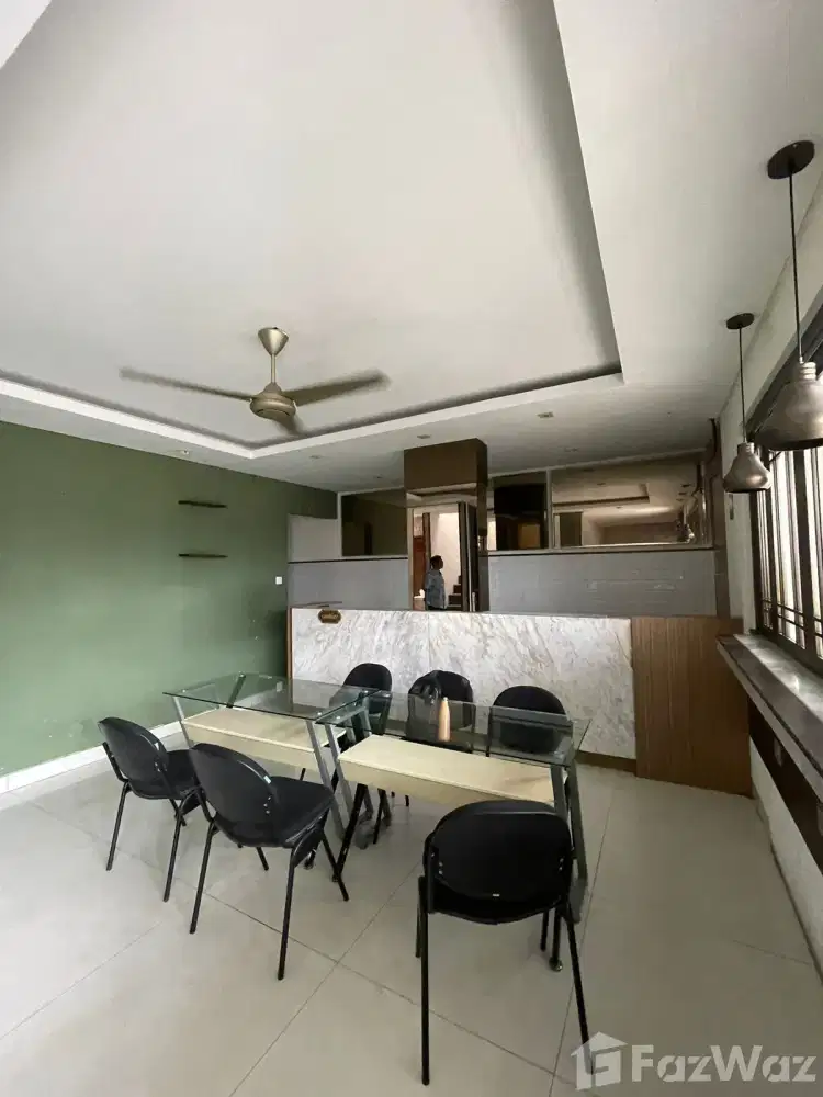 Whole Building for sale in Kerobokan, Bali