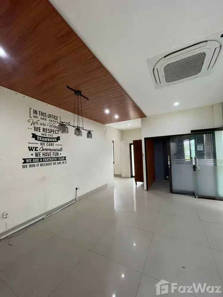 Whole Building for sale in Kerobokan, Bali