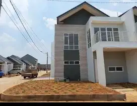 2 Lantai Dp 0% Ready Stok Di Kemang Verde Dekat Toll