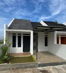 Sedang Diskon, Rumah Modern Minimalis Siap Bangun Free Desain