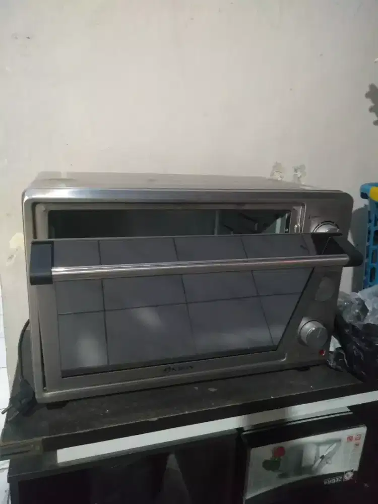 Oven listik merk KIRIN