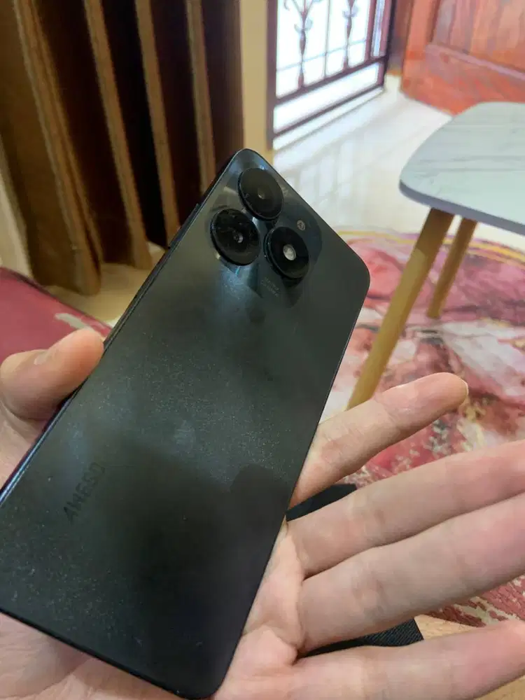 Handphone ITEL A70 awesome