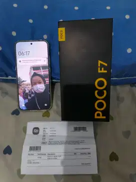 Handphone Poco F7 White 99% Like New dan Fullset (Nego Pertamax)