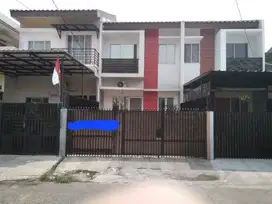 Jual cepat rumah komplek karang tengah permai perbatasan Jakbar