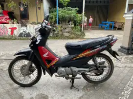 Supra fit bagasi thn 2005 plat AB kota