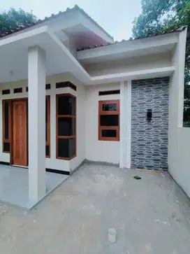 dijual rumah SHM siap huni
