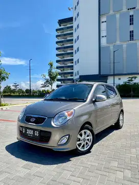 Kia picanto cosmo AT 2011