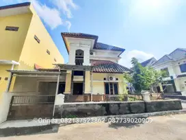 Rumah Mewah Jl Solo Dekat Seturan, Atmajaya, STIE YKPN, UPN