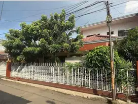 Murah! Rumah strategis, siap huni di Kembar Timur kota Bandung