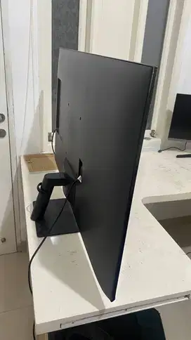 SAMSUNG M7 43 INCH 43 SMART MONITOR 4K
