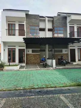 Beli rumah di Kalisari bonus umroh
