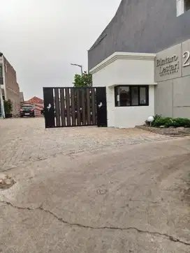 Rumah baru mewah strategis dekat Bintaro Exchange banyak bonusnya