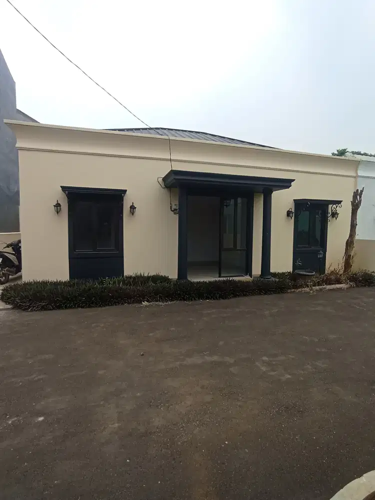 Dijual rumah siap huni di Pekayon Kalisari Jakarta Timur