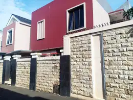 Rumah Dijual Lokasi Premium di Pasar Rebo Jakarta Timur