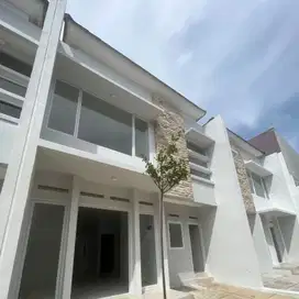 Rumah Daerah Adam Malik Petukangan Jakarta Selatan Murah