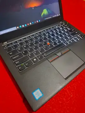 Lenovo thinkpad X260 i5 Gen 6 Ram 8 ssd 128 mulus