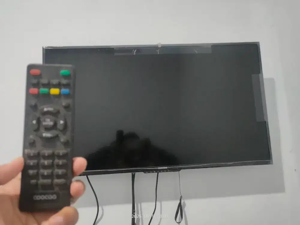 Tv monitor coocaa 42 in