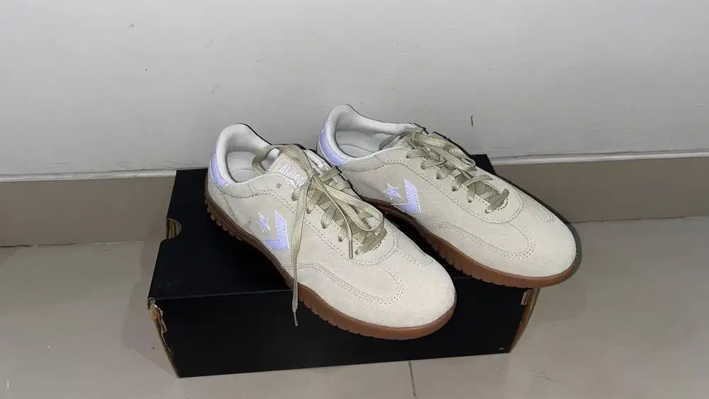 For Sale Converse Run Star Trainer