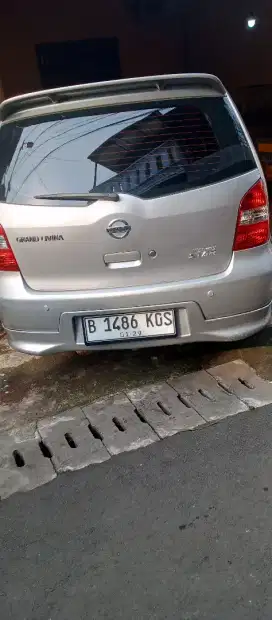Jual cepat aja mobil nisan grend livina