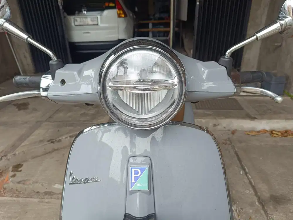 Vespa Primavera 2022