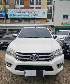 Hilux G 4x4 Manual 2.4 MT 2019 putih DP 55 jt