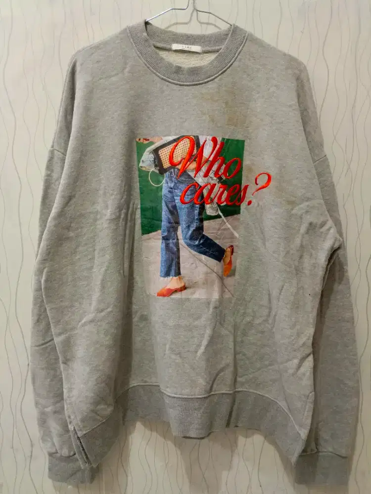 Sweater Abu Cowok