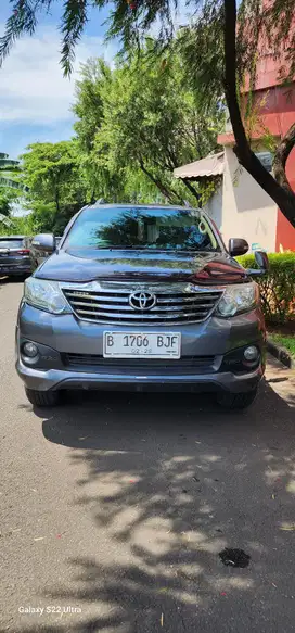 Toyota Fortuner 2011 Bensin