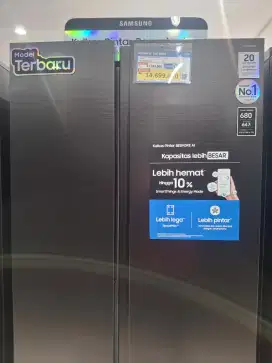Kulkas Samsung Refrigerator SBS 680 Liter